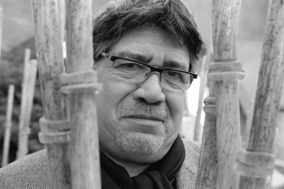 InternoPoesia's tweet photo. «Le mie storie sono scritte da un uomo che sogna un mondo migliore, più giusto, più pulito e generoso».

Addio Luis Sepúlveda ❤️ https://t.co/kuBD0SEjDS
