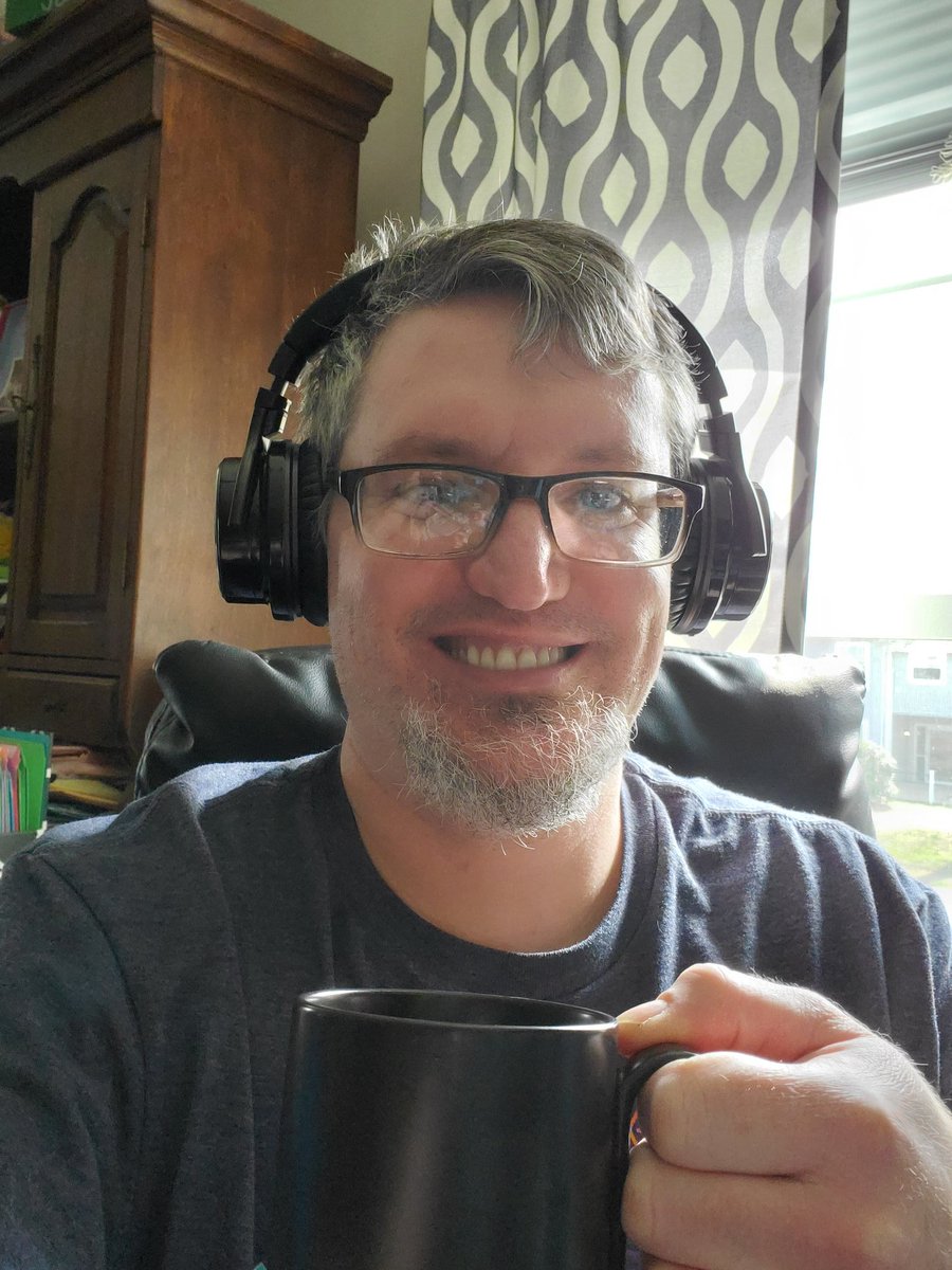PeteCapeCod's tweet image. I&apos;ve got my ☕, and I am ready for all the fun and great guests at #MagnoliaJS2020! 🥳🎉

Coming to you from Cape Cod, Massachusetts, USA 🇺🇲

Say hi on the discord server 👋