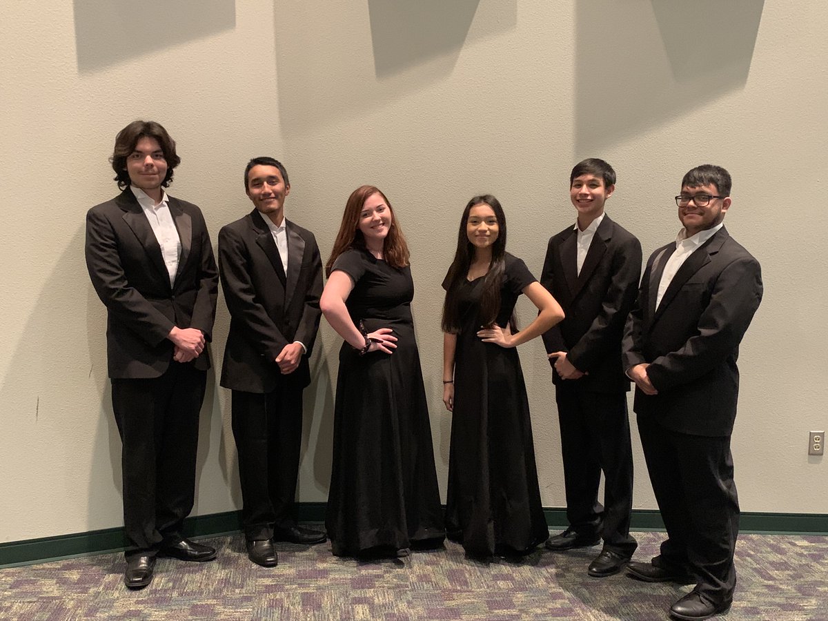 LWBullfrogBand's tweet photo. 2019-2020 LWHS Region and All State Band Members!

#BMB19 #LWHS #LWISD https://t.co/nAFIjqrHXM