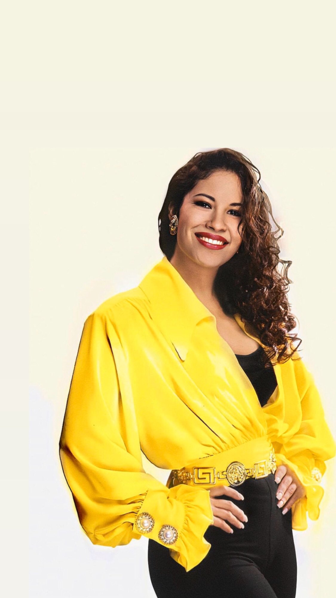 Happy birthday to la reina, Selena Quintanilla!   
