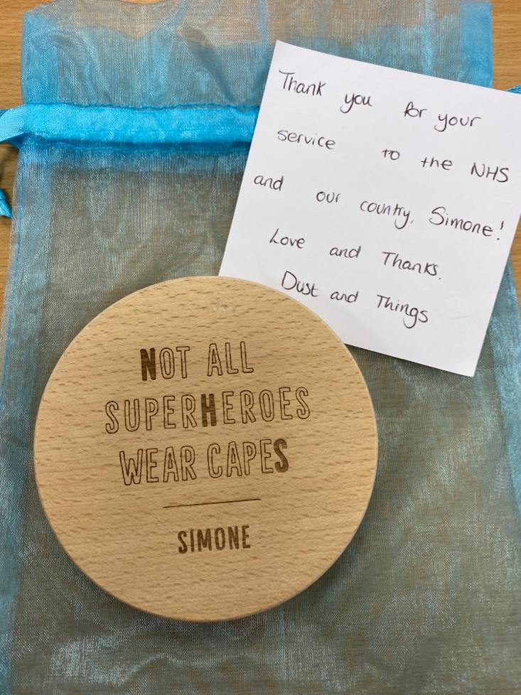 YAS_SimoneM's tweet image. Very grateful and humbled to receive this lovely coaster. Thank you @DustandThings and thank you to my lovely friend @manf_5 for organising.