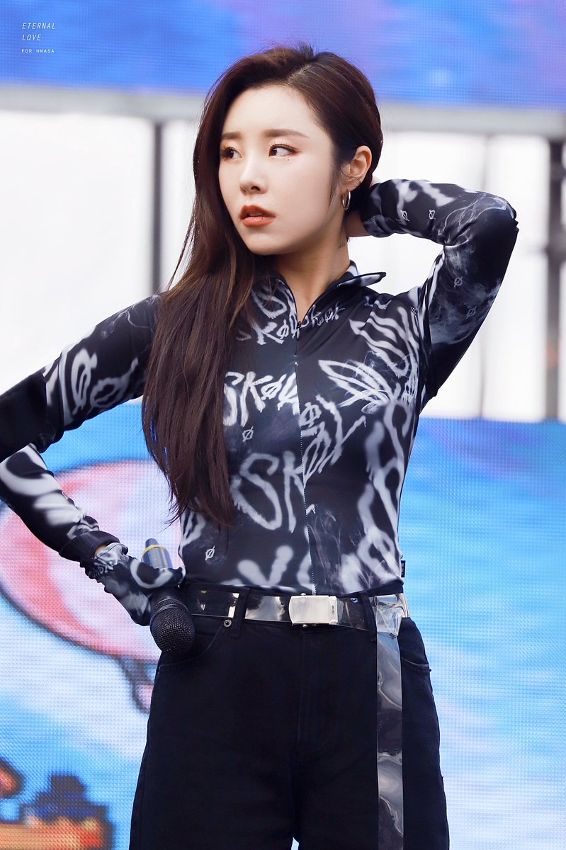 20200417 🤍
행복한 생일이길 :) 생일 축하해요
#하_생일걸_휘인아_생일축하해
#ArtistWheeinDay