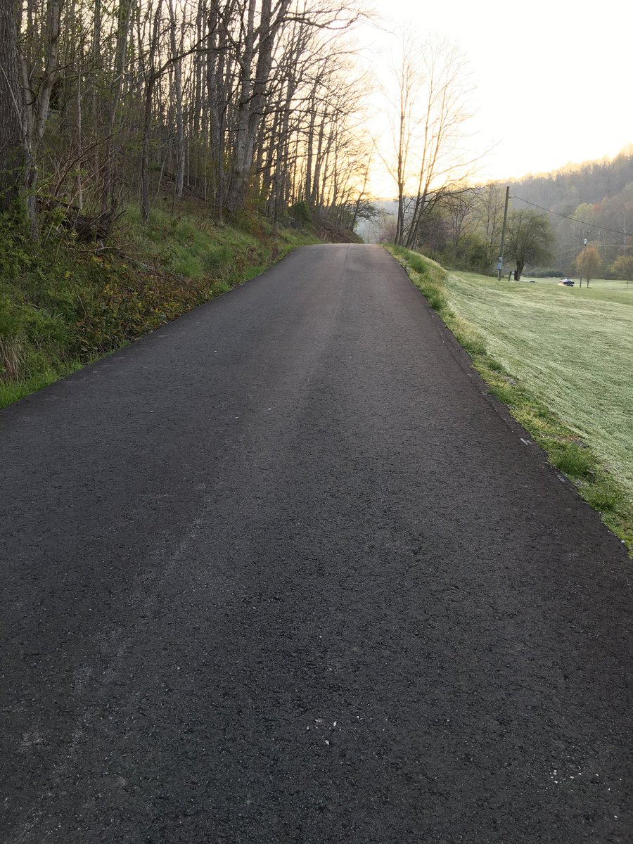 ucwv_wsoccer's tweet photo. Junior 🇺🇸 Megan Scarberry from WV completes G 13 of today’s #ucwsoccerbingochallenge #morningrun #hittinthebooks #springisuponus #WVstrong #Wingsup https://t.co/JtrzxpMZi0