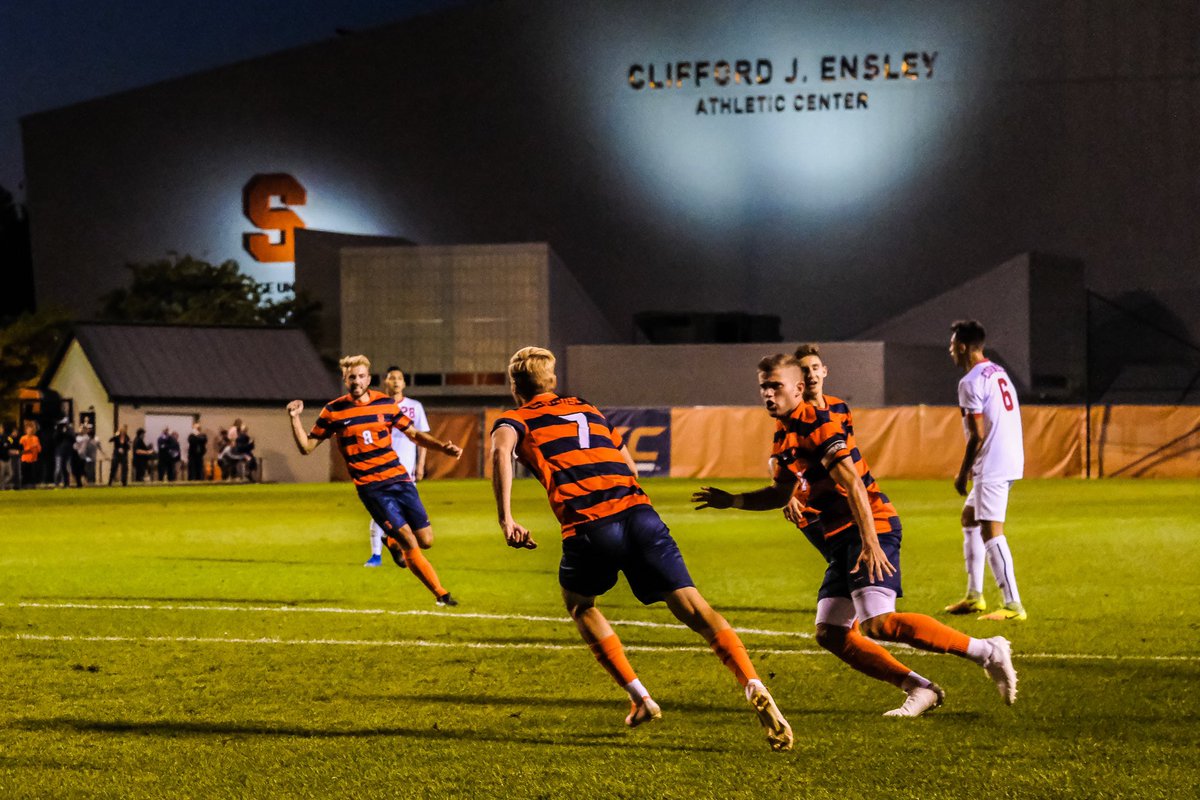 Severinzo tweet media