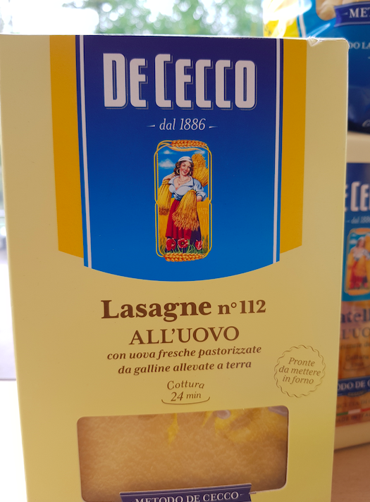 TiendasUniko's tweet photo. Vivir cada momento #AllaDeCecco significa experimentar con curiosidad sin olvidar la sencillez donde todo se origina. En los gestos más sencillos se ocultan los detalles más originales como los rigati, capellini, tagliatelle, gnocchi, lasagne... #pasta #torrelavega #delicatessen https://t.co/B3Z8K4yLYI