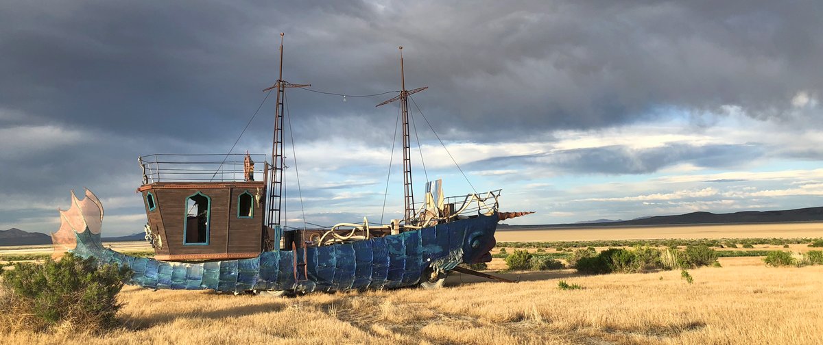 edgecentral's tweet image. My new blogged essay: Jumping the Shark? The Enigma of Burning Man edgecentral.blogspot.com/2020/04/jumpin…