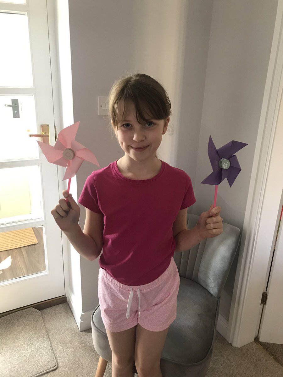 KTindall's tweet photo. Amy made some windmills to enjoy in the garden this morning @BcL2U https://t.co/pQMrvIUVlR