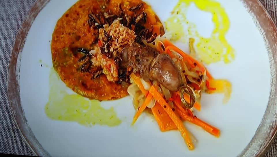 ClaireBanni's tweet photo. @MasterChefUK @JohnTorode1 @GreggAWallace Hats off to you for keeping a straight face when presented with these ‘chicken livers’! #MasterChefUK #chickenlivers https://t.co/vy7ghGKl2T