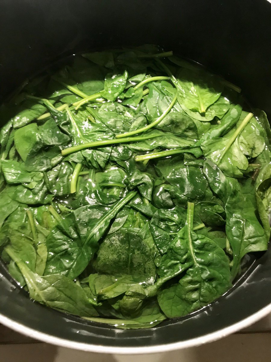 Next: Cooking the spinach. It is critical that the spinach is not overcooked. Fill your kettle & bring it to the boil. Pour the boiling water over the spinach in a bowl. Cover for a couple of minutes & then immediately transfer the spinach to a bowl of cold water /3