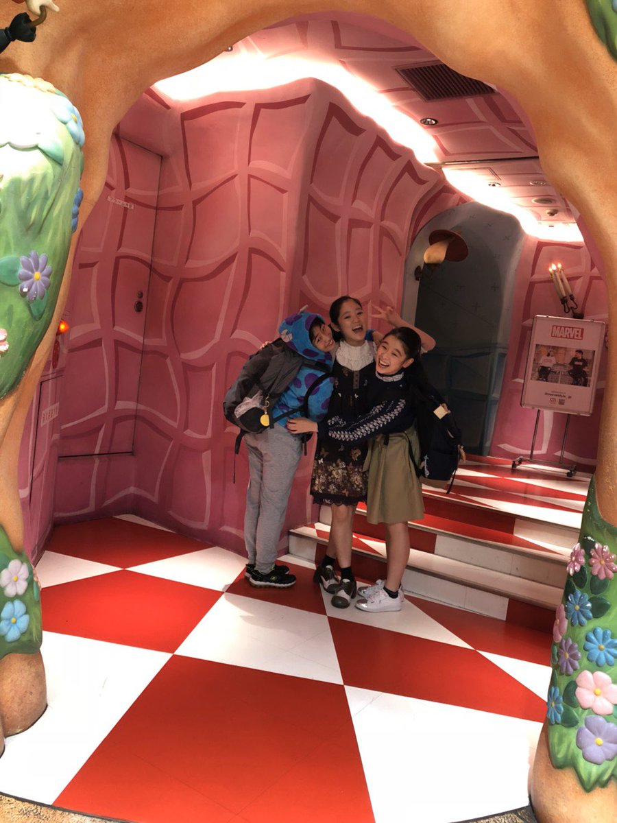 稲田有梨 好きな画像を貼って4人指名していくリレー 英怜奈 Elenakkuma から ありがとう 高2の修学旅行in 沖縄 高2の文化祭の打ち上げで みんなで衣装着てディズニーランド行った 稽古終わりのディズニーストア Annie稽古中withオズ Naho Toku 稲田有梨 好きな画像を貼って4人指名していくリレー 英怜奈 Elenakkuma から ありがとう 高2の修学旅行in 沖縄 高2の文化祭の打ち上げで みんなで衣装着てディズニーランド行った 稽古終わりのディズニーストア Annie稽古中withオズ Naho Toku