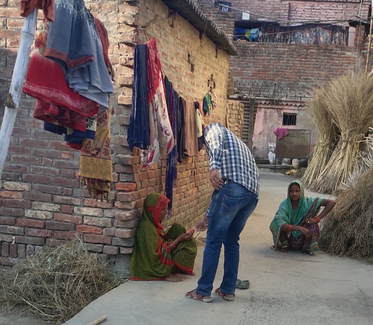 bftindiaorg's tweet photo. #अभियान
अपना शहर कोरोना मुख्य शहर
साबुन का वितरण https://t.co/BJKONYxQ4q