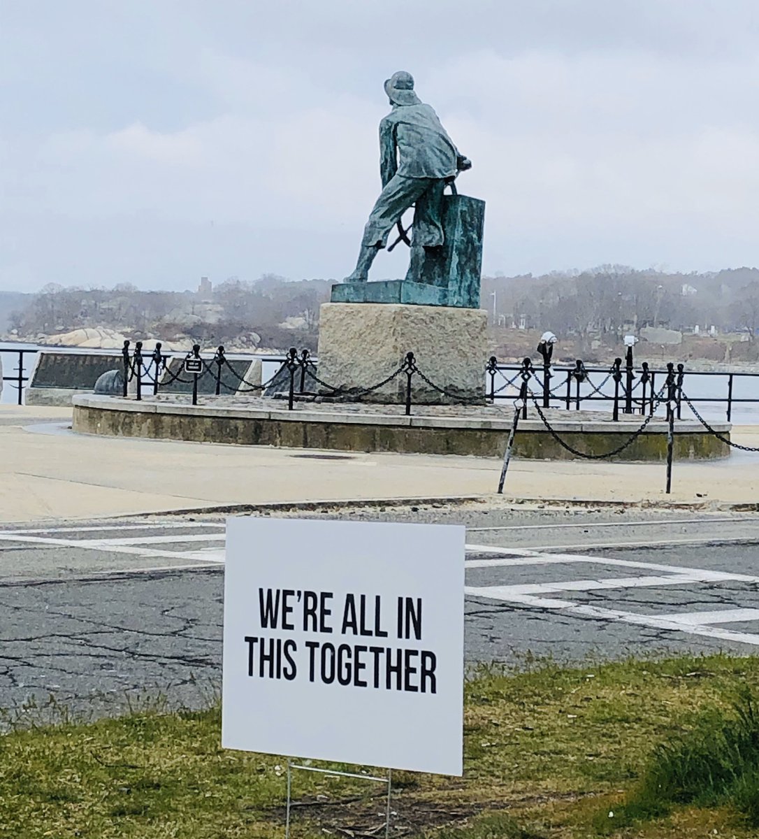 Snow falling on-island this morning #gloucesterma #Massachusetts