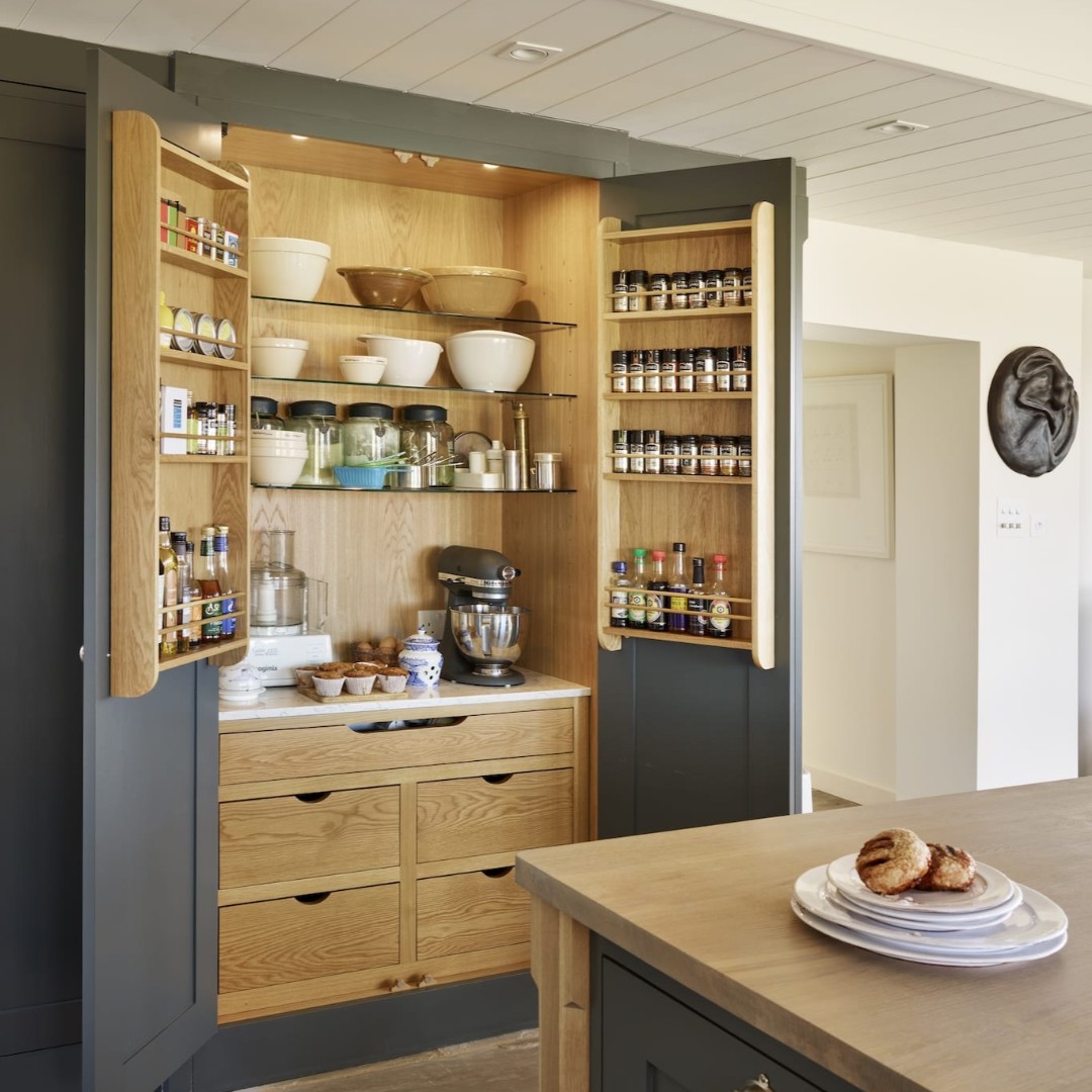 We all love a well organised larder and when they're this beautiful you'll want to keep it tidy. #MerewayKitchens #larder #storageideas #dreamkitchen #wishihadone