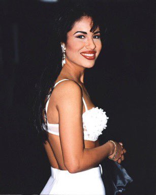 Happy Birthday to the Queen Selena Quintanilla 