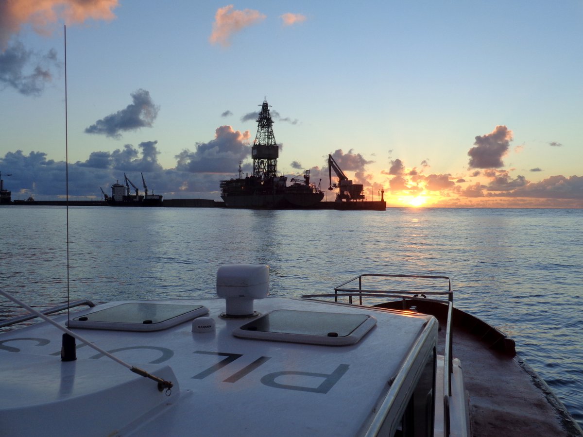 Habilitación temporal en el puerto de Melilla
cutt.ly/vt96Tp3
