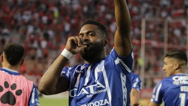 DiarioOle's tweet image. Elimina a uno: