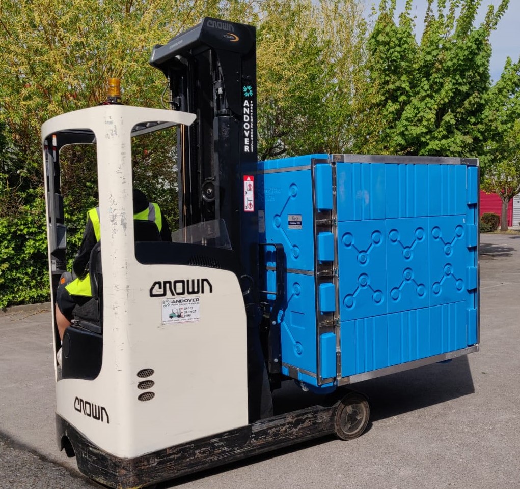 TOWERColdChain's tweet image. Our KTM shippers make life easy for our global logistics partners. Simple to prepare, load, ship, offload product and store &amp;amp; no in-transit intervention it’s easy to see why 70% of leading #pharma #3PL companies trust our fully #reusablecontainers #coldchain #sustainablepackaging