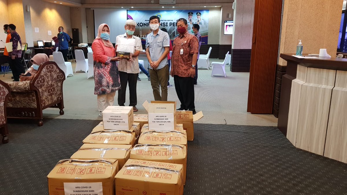 dapil_id's tweet image. Sumbangam alat pelindung diri (APD) dari Forum Pembauran Kebangsaan sudah tiba di sekretariat Satgas Penanggulangan Covid-19 Kabupaten Gresik.

#fpkgresik #gresikdaruratcorona