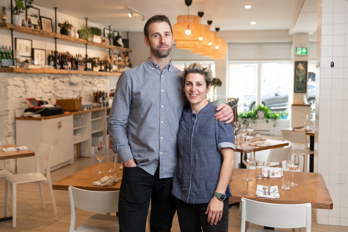 hfxconventions's tweet photo. #GoodNewsHfx: Owners of Dartmouth restaurant, @TheCanteenNS, reopened their kitchen to team up w the Dartmouth North Community Food Centre. Their team will prepare 300-400 meals a week with food supplied to them by the community centre for those in need. #SupportLocal #MeetEast https://t.co/8ikSCUpnqP