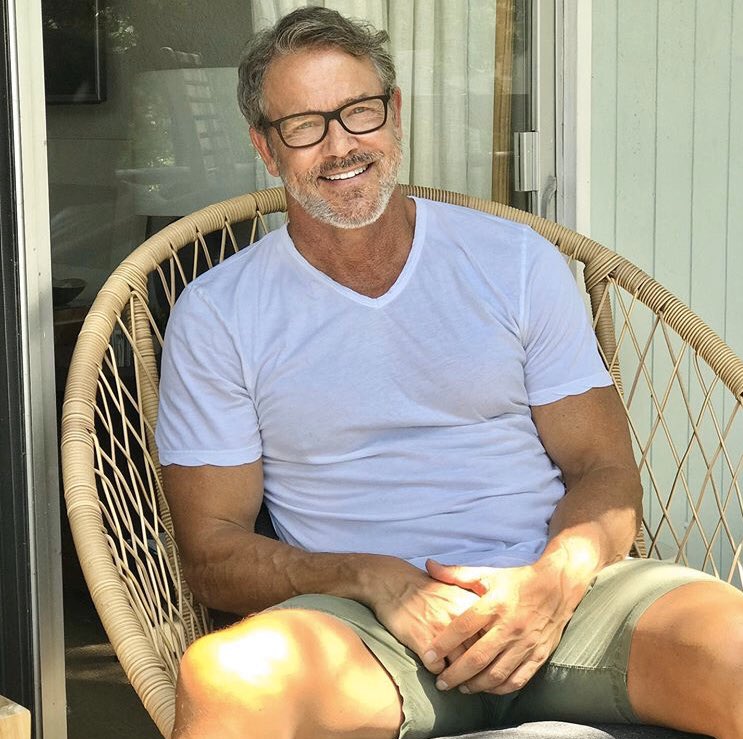 ernsting_d's tweet photo. ANTICIPATION: So far ,today’s been a good day .shower ,shave ,”did” my hair ,got dressed😉, made the bed ,had breakfast....what’s next ? #StayHome #StaySafe #keepworkingout #keepfit #thursdaymorning #Bitcoin #lockdown #silverdaddy https://t.co/xAAxhmgNeh