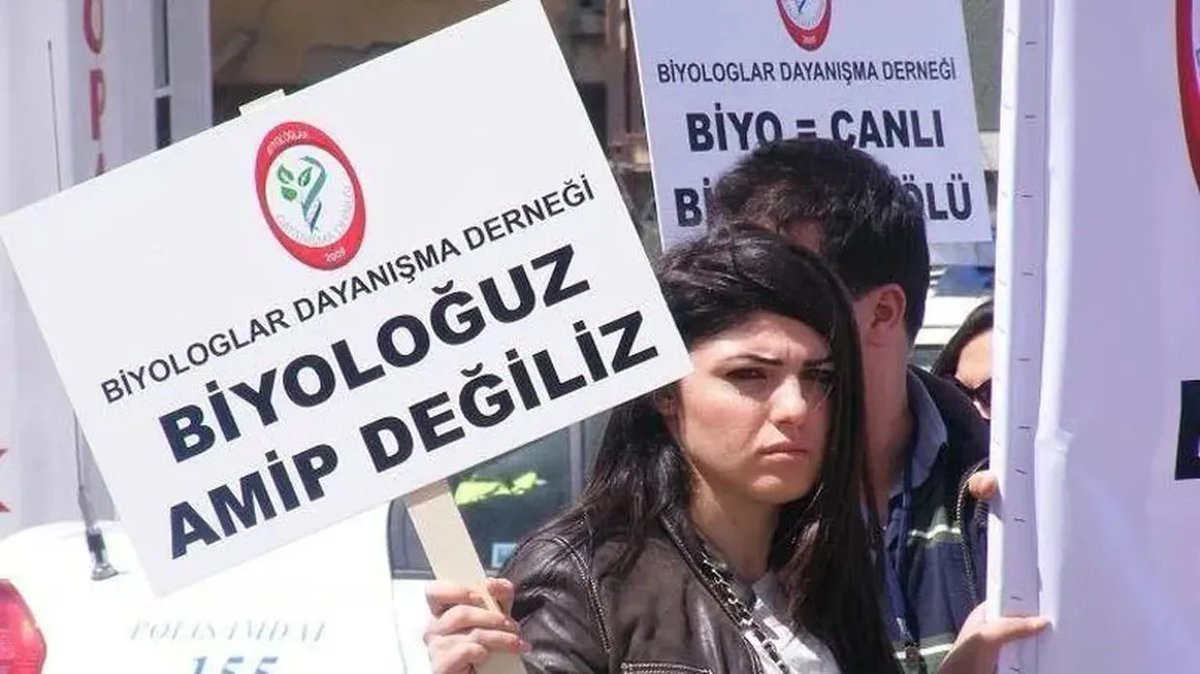 Bugün #16Nisan Dünya #BiyologlarGünü...

Doğanın, biyolojinin önemini acımasızca öğrettiği bugünlerde, ülkemizin ve Dünya'nın bütün biyologlarının Biyologlar Günü kutlu olsun!