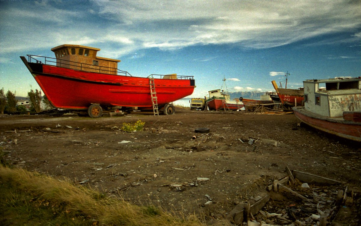 ¡Hasta siempre Lucho!

Guerrigliero e narratore degli oppressi. Narratore dei sogni, dei drammi e delle speranze dell’America Latina e, con essa, di tutti coloro che continuano a lottare e a stare dalla parte giusta della storia.

Abbraccia Salvador per tutti noi…

#Sepulveda