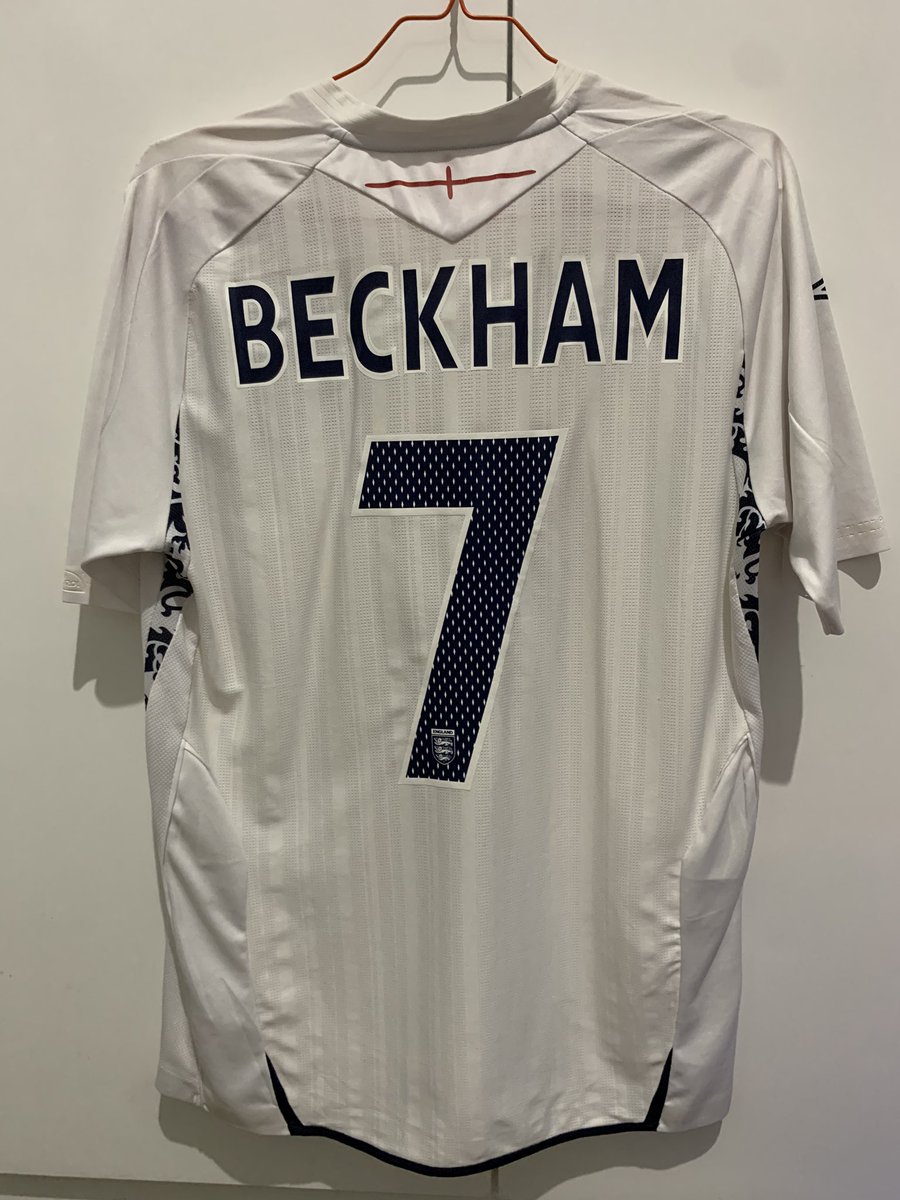 England Beckham 7
Kondisi 9/10
IDR 450k
Size: L asia

Lokasi Lampung
Telf / WA : 08117206677

#769 #jersey4sale england