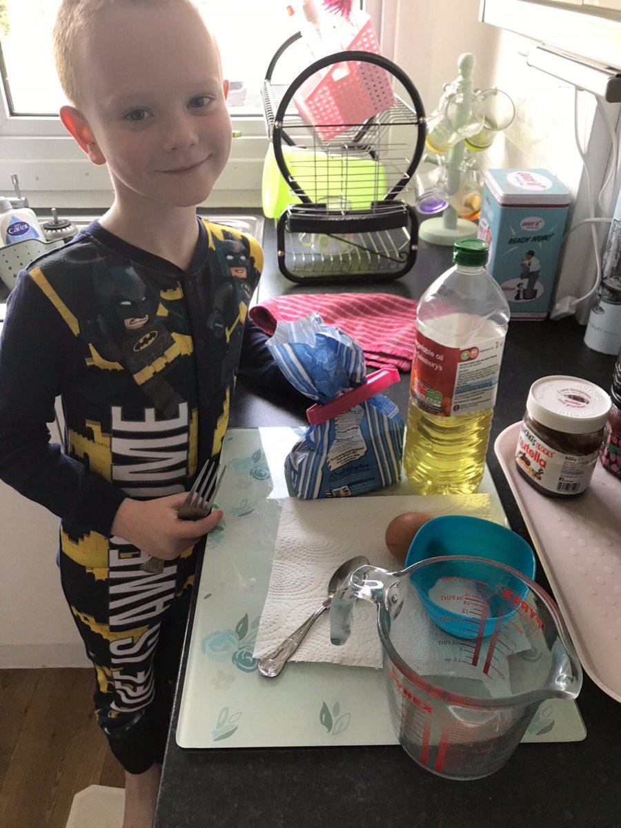 GrangehurstCov's tweet image. Jacob in 2RG has been learning how to make pancakes! Here is his first one ☺️ #HomeLearning2020
