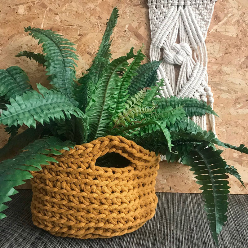 WomensInstitute's tweet photo. We've added a selection of fun projects to our website to keep you entertained through #lockdown. These include 'crafts to keep busy', 'store cupboard recipes', 'children's craft projects' and more!

Explore our #MyVirtualWI project library here: https://t.co/MOX852lB5E #StayHome https://t.co/yJzCsy1cuf