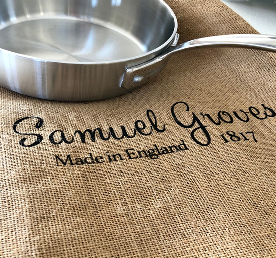 SamuelGrovesGB's tweet photo. @MadeinBritainGB In terms of cookware  - it has to be #lifetimeguarantee, and our #panforlife scheme- only possible because we make in the UK. Retailers and consumers like the fact we pack in sturdy hessian / biodegradable bags too, which can be used to store pans, veg or even your trainers! https://t.co/5nY4BmvWeF