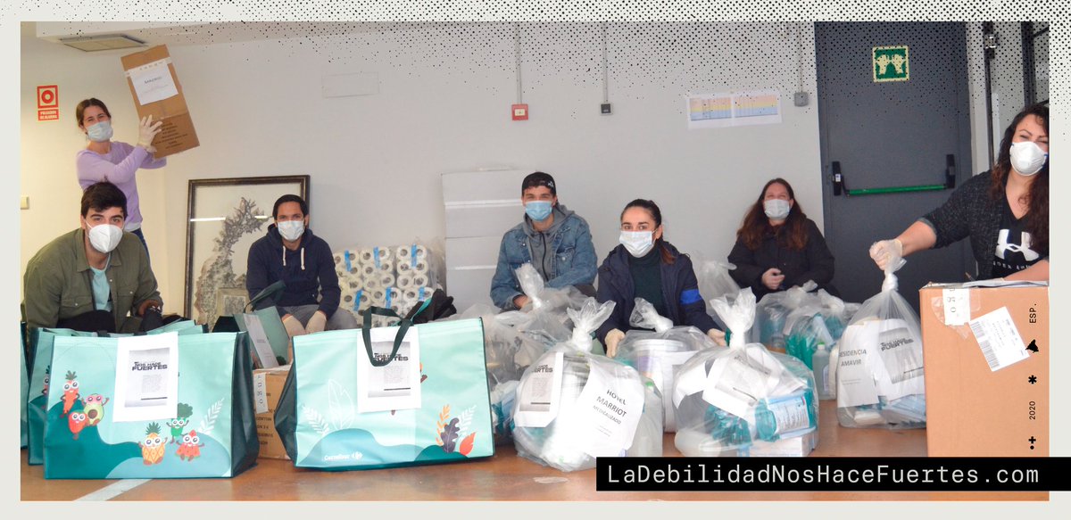 Voluntarios del equipo Tangoº han preparado el material sanitario que se entregará a las residencias.
Súmate al movimiento #LaDebilidadNosHaceFuertes y ayúdanos a seguir enviando material y personal sanitario para que nuestros mayores ganen la batalla.
LaDebilidadNosHaceFuertes.com