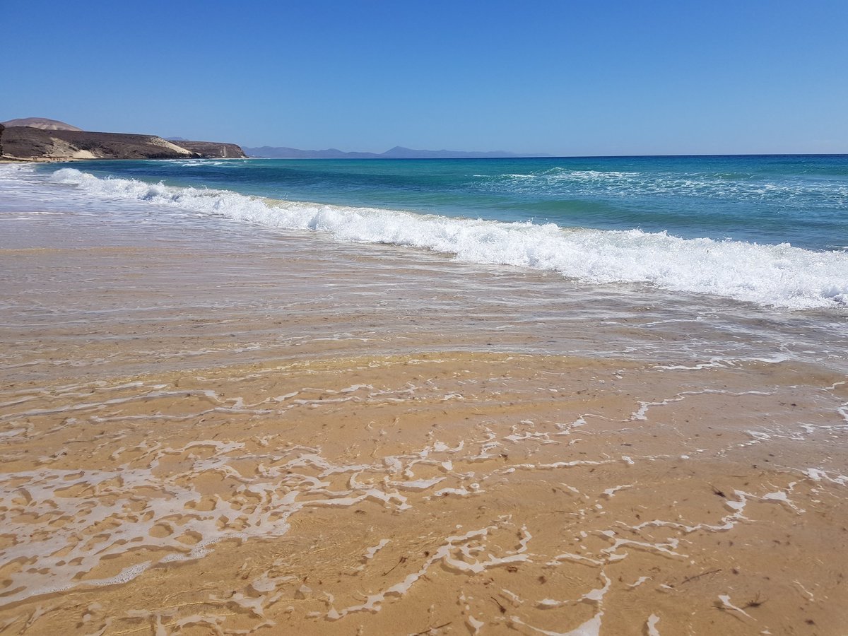 Finstar16's tweet photo. Will da wieder hin, JETZT! 😍☀️⛱️
#ThrowbackHoliday https://t.co/w0pE6zs0Ji