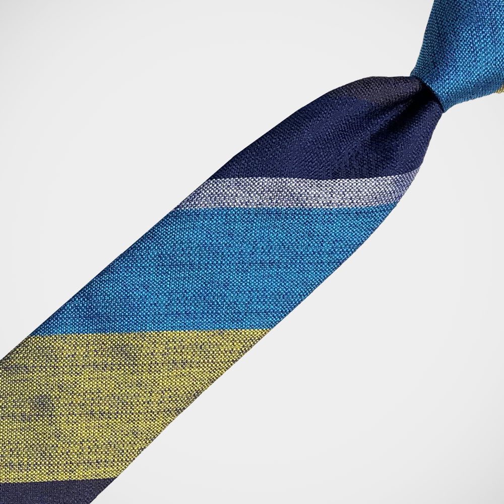 hhalpernesq's tweet photo. Impress the boss with a new spring tie on your next Zoom call 👔👨🏽‍💻.
.
.
.
Shop them online! We ship everywhere. #hhalpernesq #tie #spring #springfashion #mensfashion #toronto #torontofashion #zoommeeting #impresstheboss https://t.co/dvED5BiZM2