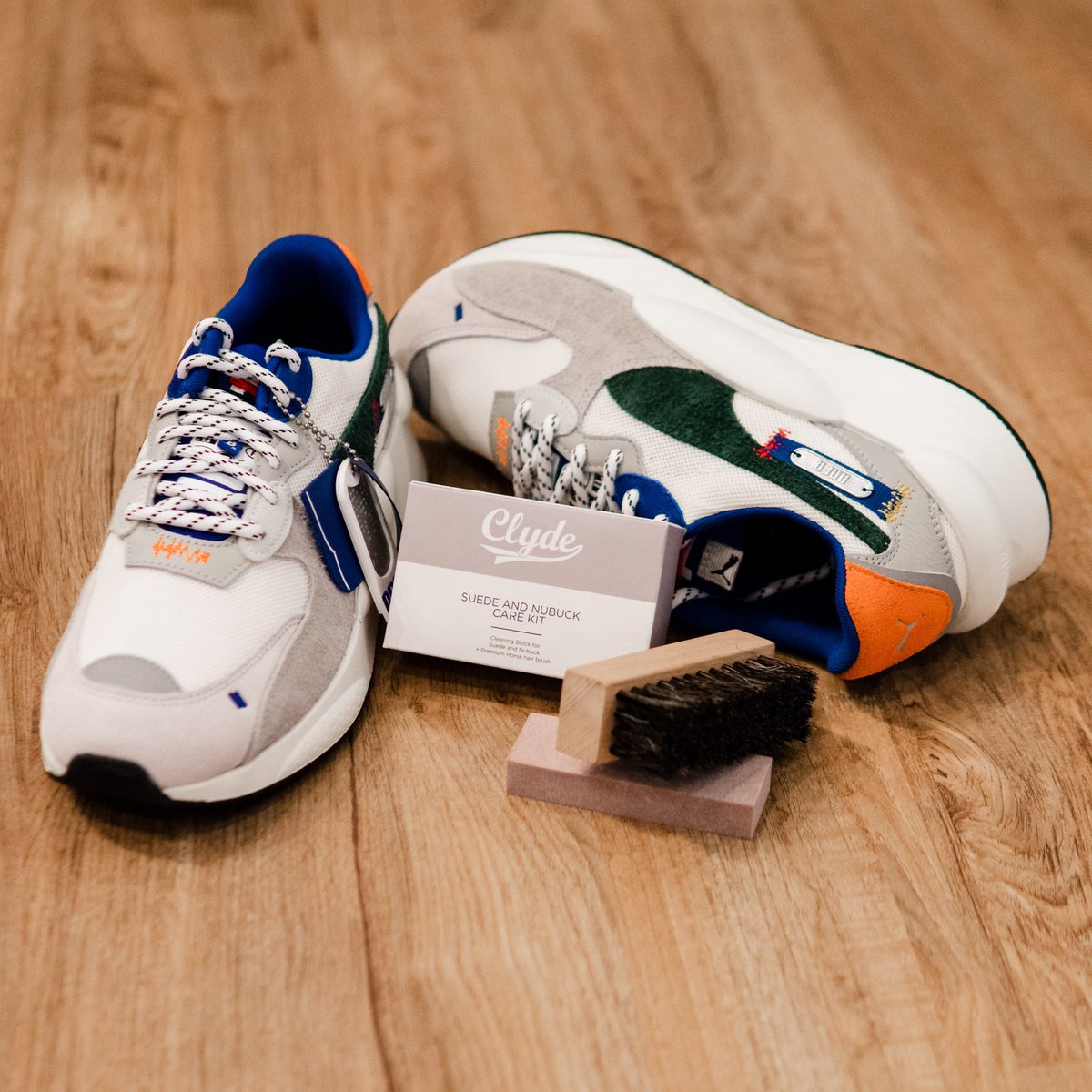 letsclyde's tweet photo. Nowadays, sneaker cleaning is a must! Clean and revive your suedes with Clyde Suede and Nubuck Care Kit. ππ» #TimeToClyde #LetsClyde #ItWorks https://t.co/fpg6O5B0oQ