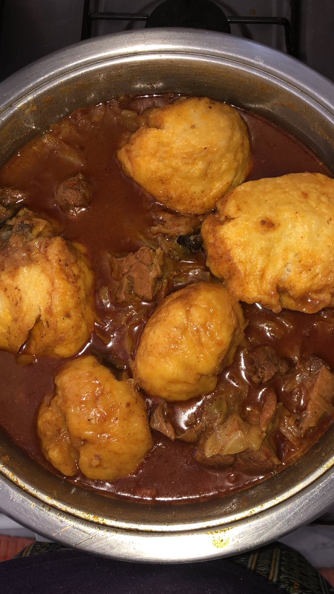 Sabrina42510308's tweet photo. #IndianFood #ThatsTasteRightThere #DoesNotGetBetterThanThis #CabbageAndMutton #Dumplings #ComfortFood @Raishia #SistersIdea https://t.co/7LSRlmbALi