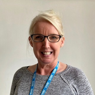 CNWLNHS's tweet photo. Surrey Sexual health nurse Emily Stephenson from @CNWLNHS never anticipated working in #Offendercare but since the #Coronavirus pandemic, she's been redeployed to work in one of the prison healthcare sites in #Surrey and she now loves it. https://t.co/pm1IGG3D6k https://t.co/9hghjT6m03