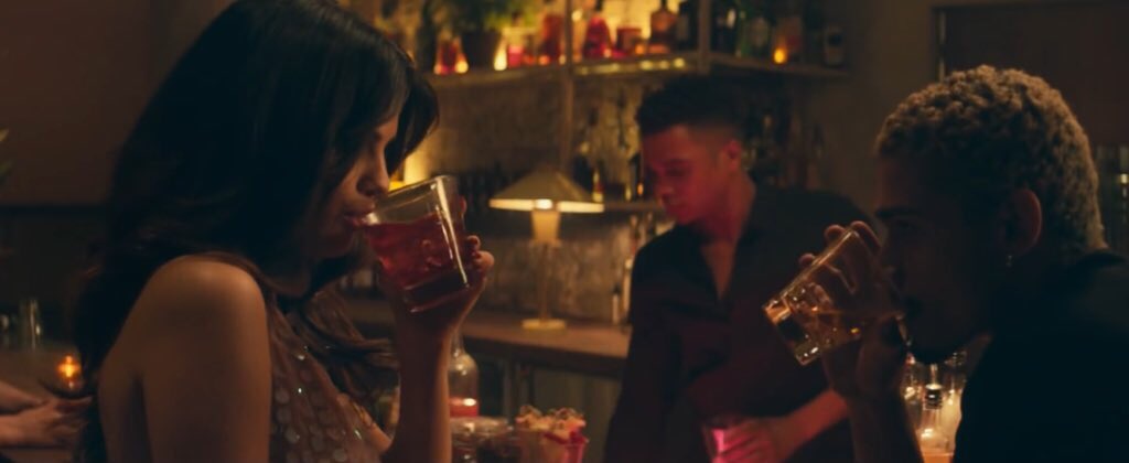 selenagomezbr's tweet image. Errada não está...

Illy Illson, um dos atores de “Boyfriend”, disse que a Selena foi bem simpática, e que eles conversaram até sobre ela não querer um namorado (de verdade) por achar que homens não prestam. ✌️😌