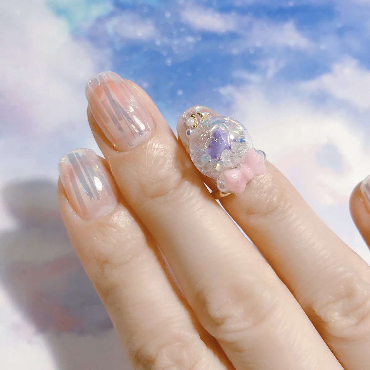 なかやま ちえこ マイネイルはクリアに オーロラフィルムをちょきちょき切って埋め込み ました クリアにしたので自分専用のリングネイルも作ってみました T Co Xrpand2dqy なかやま ちえこ マイネイルはクリアに オーロラフィルムをちょきちょき切って埋め込み ました クリアにしたので自分専用のリングネイルも作ってみました T Co Xrpand2dqy