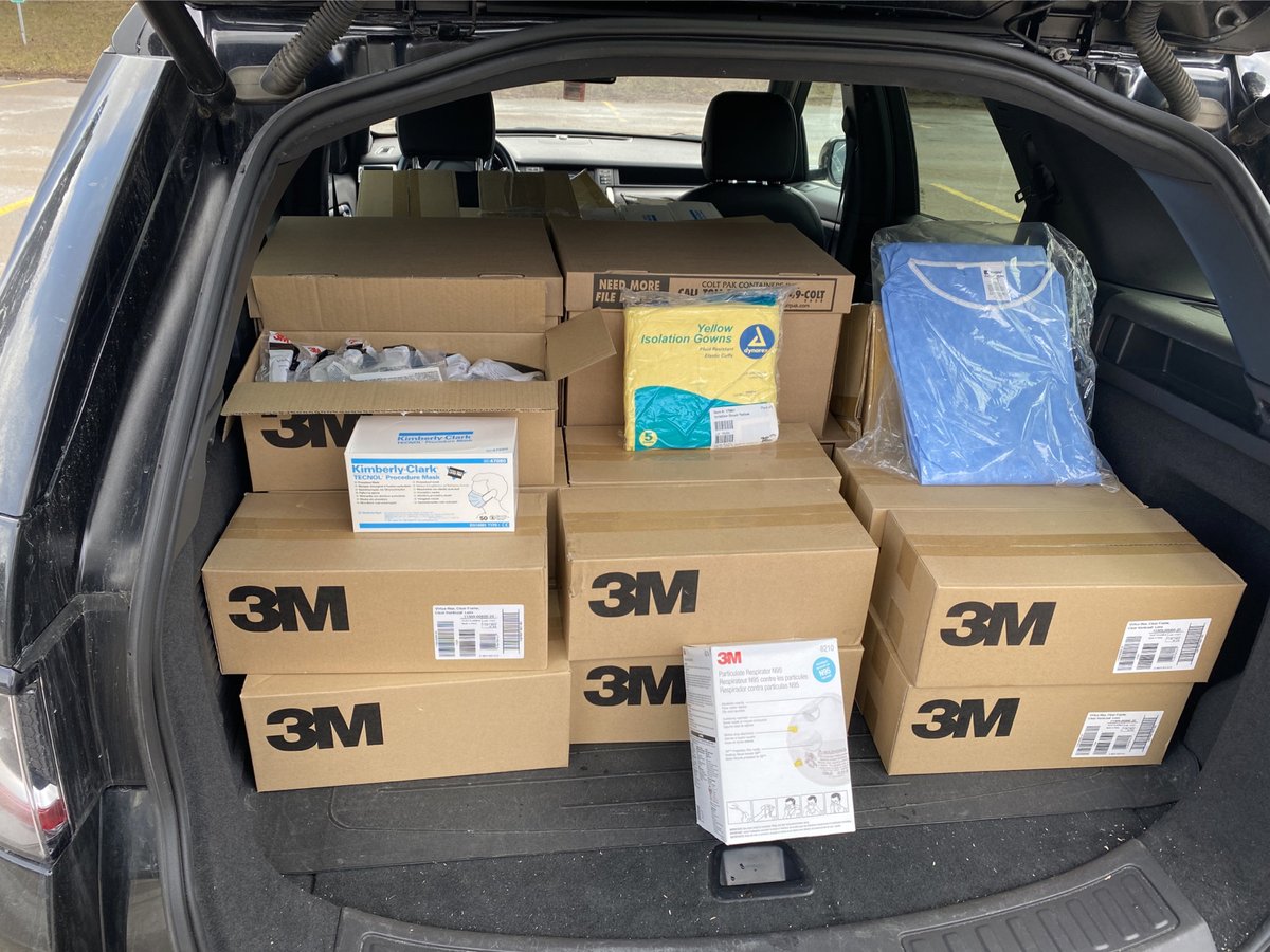 FlemingCollege's tweet photo. Fleming continues to donate to help our front-line partners. On April 9, we donated N95 masks, surgical masks, nitrile gloves, eye protection, gowns and covers to St. Joseph's at Fleming, Haliburton Highlands Health Services &amp; @RossMemorial #FlemingHelps #InThisTogether #COVID19 https://t.co/4zbbZsaOf3