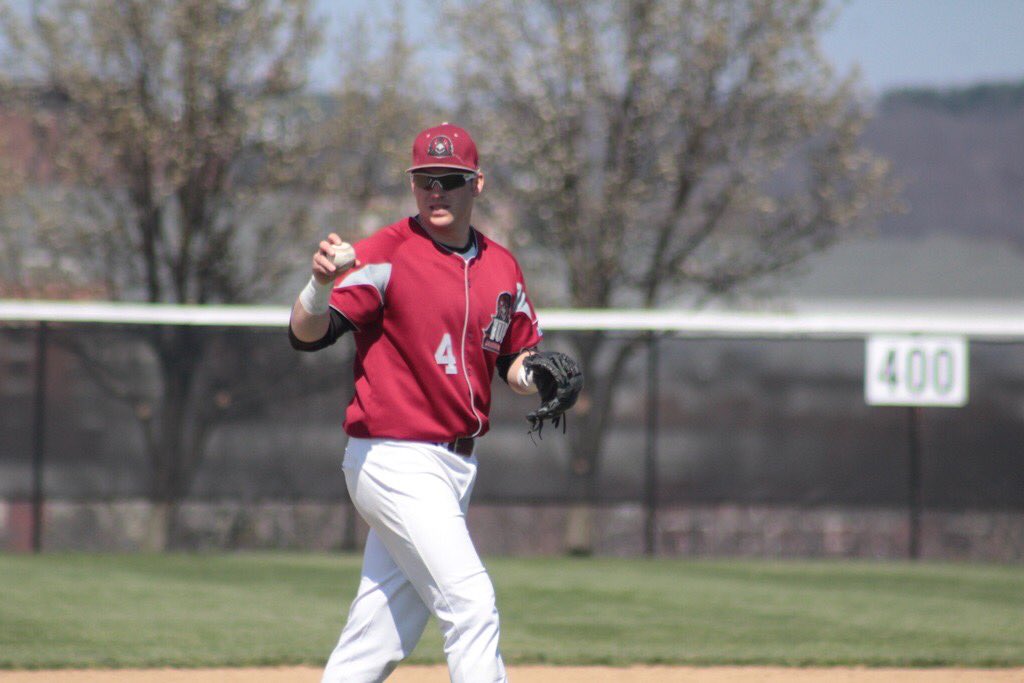 #OTD 📆 in 2016

We blasted Cal U 21-6 by piling up 25 hits in the nightcap of a doubleheader. 

6 of our starters had 3+ hits. The 21 runs and 25 hits were season-highs. 

#TalonsUp