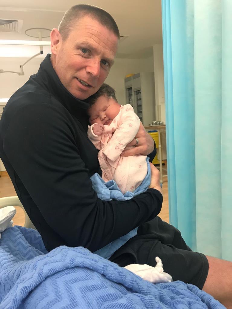 Born last night thanks the amazing help of <a href="/ProfJohnHiggins/">John R Higgins</a> (a big Tyrone man 🏐😉) and also midwives Mary and Tríona (her dad the great hurling goalie Martin Coleman.)in <a href="/CUH_Cork/">Cork University Hospitals</a>.All 3 of you were actually so brilliant.Hands off to what all medical workers do. Mom and baby 🙌🏼🙏🏼