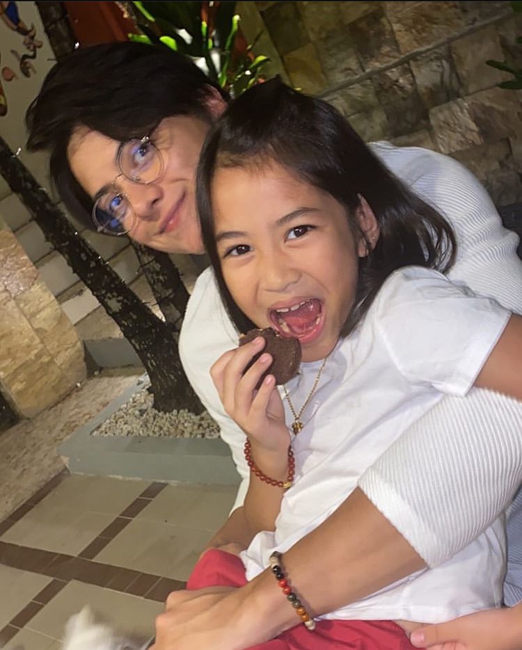 _missbeatriz_'s tweet photo. DADDY AND DAUGHTER FEELS 🥰 https://t.co/C5yCfhwO2Y