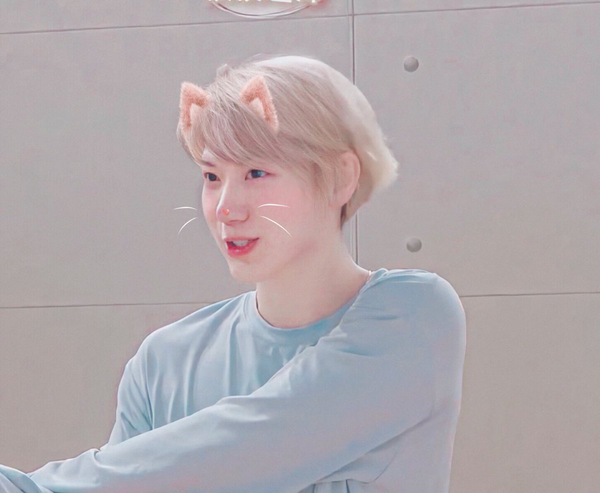 *:･ﾟ◡̈ 𝐦𝐚𝐫𝐤𝐮 ♡‧₊˚ tweet media