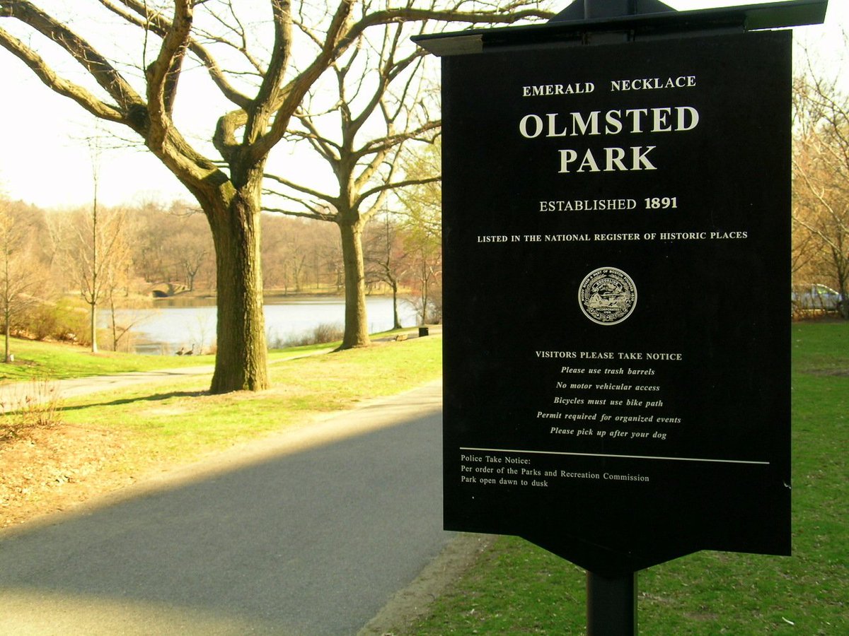 he also masterminded parts of the "Emerald Necklace", the string of parks around Boston, one of which now bears his name. (Central Park in NYC remains his masterpiece, tho, sorry Boston)