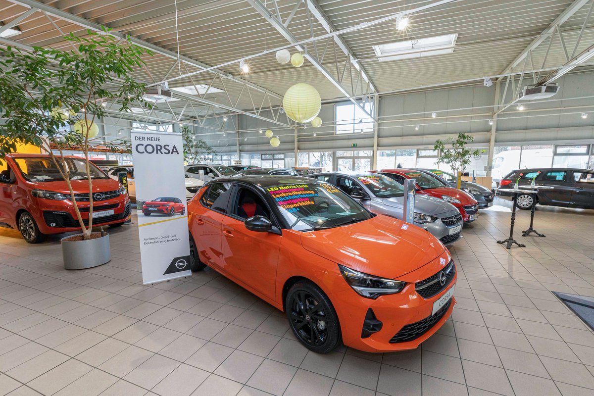 #Opel-Autohäuser in Deutschland ab Montag wieder geöffnet // Showrooms öffnen: Neu- und Gebrauchtwagenverkauf startet wieder +++ Strenge Hygienemaßnahmen: Opel-Partner sorgen für Sicherheit +++ Stromer im Angebot: Opel Corsa-e und Grandland X Plug-in-Hybrid im Handel #Rüsselsheim