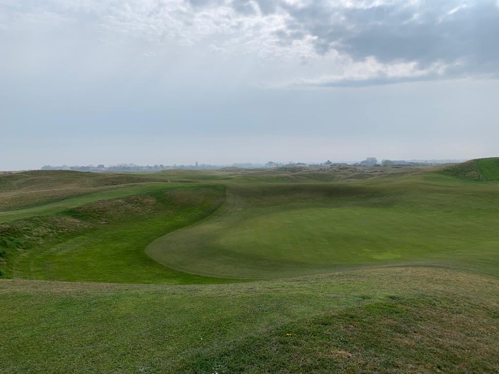 Greens complex as spectacular as ever. Would be great to see that volume of spectators back again soon watching some roller coaster putts @RCPgolfclub