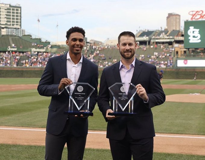 OfficUnofficPod's tweet photo. Episode 38 of Officially Unofficial featuring @Cubs Minor League Player of the Year @BrennenDavis__ is LIVE!
- His 2019 championship with @SBCubs 
- His furthest Home Run Balls 
- Why he started golfing
+++ much more 

Full Episode: https://t.co/eboEOm2VrM https://t.co/OcOB5epVZU