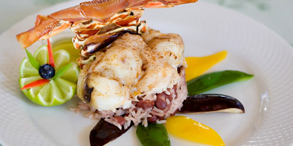 This delicious spin on our personal Jamaican favorite - Jerk Chicken! 

#TWchats via @emtravelweekly

🏠: Sea Salt at the Tryall Club | Jamaica | bit.ly/3cfhfH4