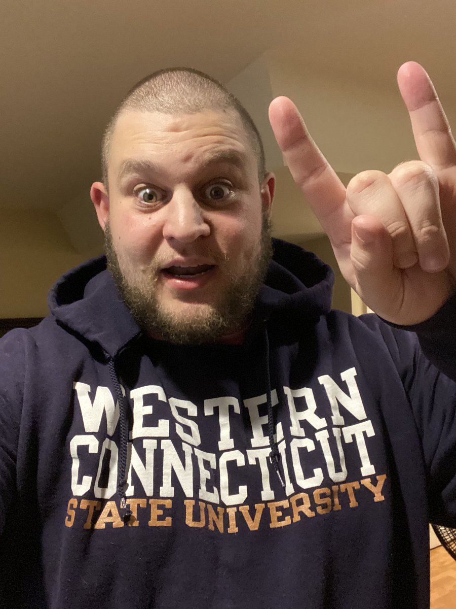 JLawBand's tweet photo. Westconn is bestconn! Oh yeah I also shaved my head because my hair was looking like side show bob. https://t.co/Dtq8g4hKxF