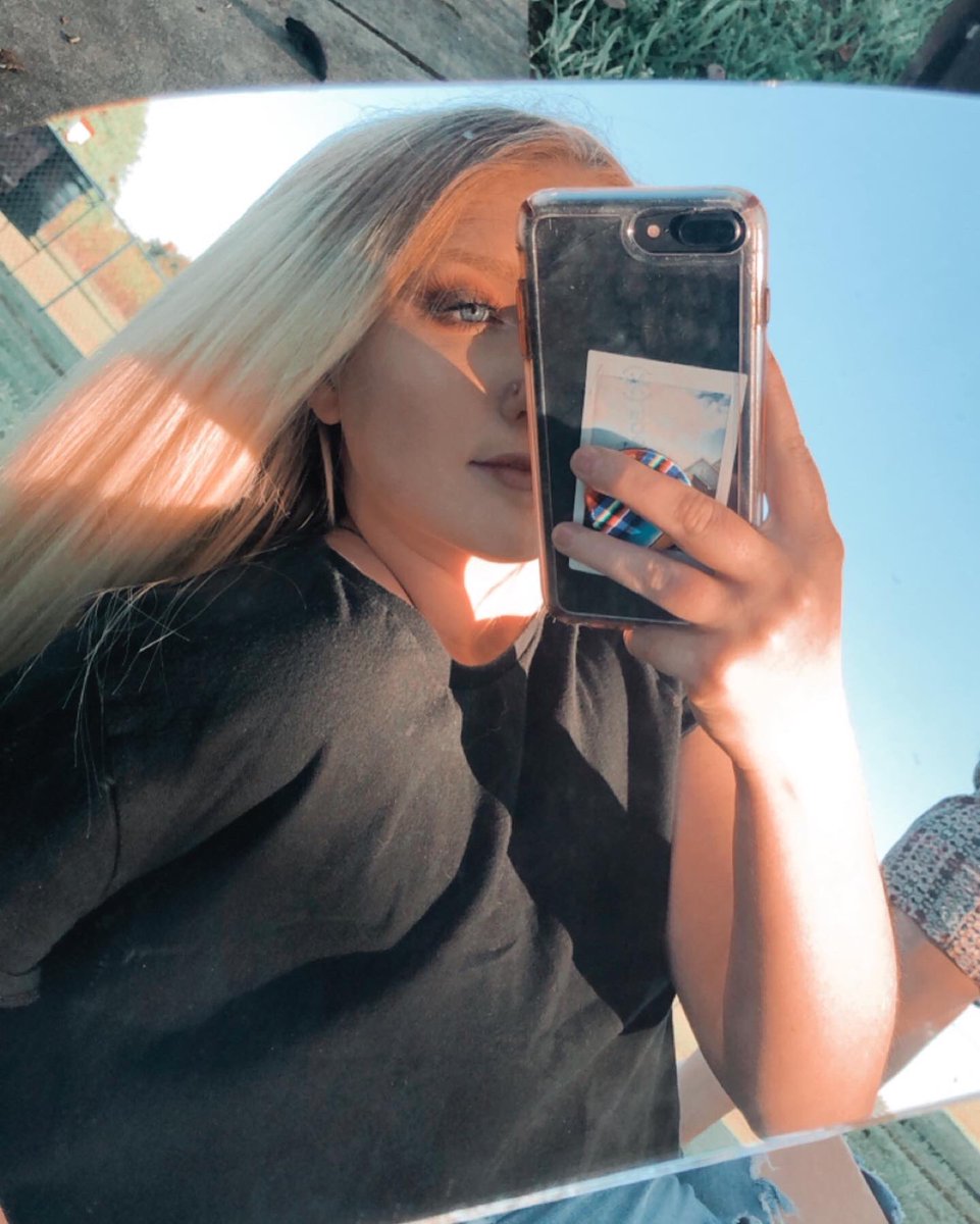 kyndi loomis tweet media